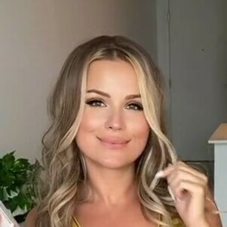 gloryhole girls onlyfans hot xxx pictures