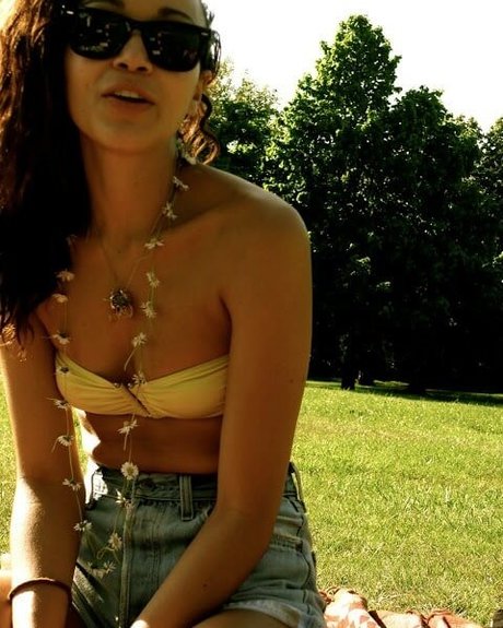 Ashley Madekwe estrella porno desnuda galerías