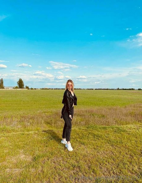 tvoya kvitka modelo exclusivo foto