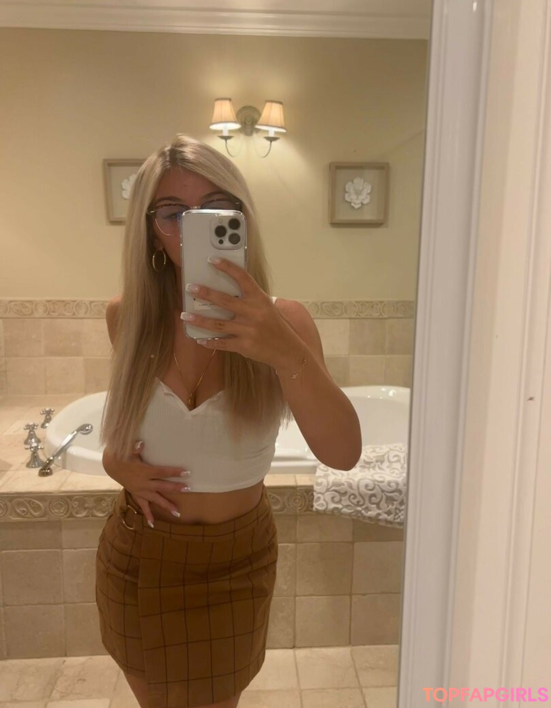 Lyndalessandro meilleur modèle img