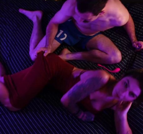 Julia Geltsman modèle de sexe archive