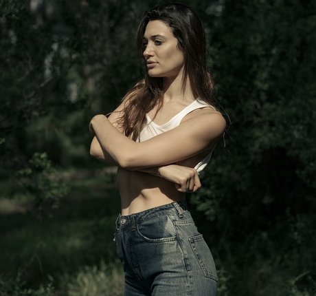 Shira Aizner estrella porno bonita archivo