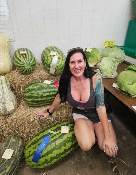 Fallon Jane bonita estrella fotos