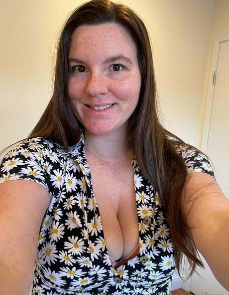 lilymichifree pretty star picture