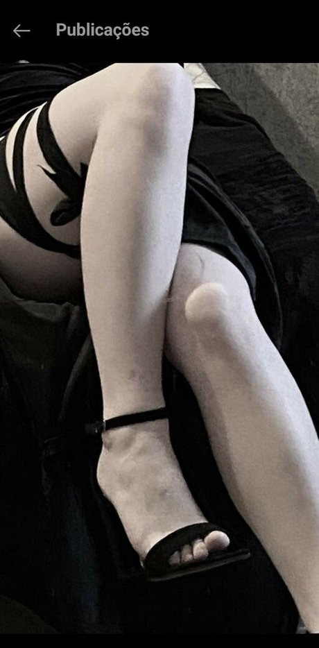 Vwemor modelo erótico foto