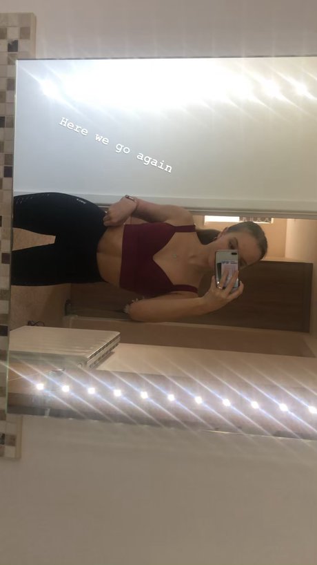 thick latina milf onlyfans art porn photo