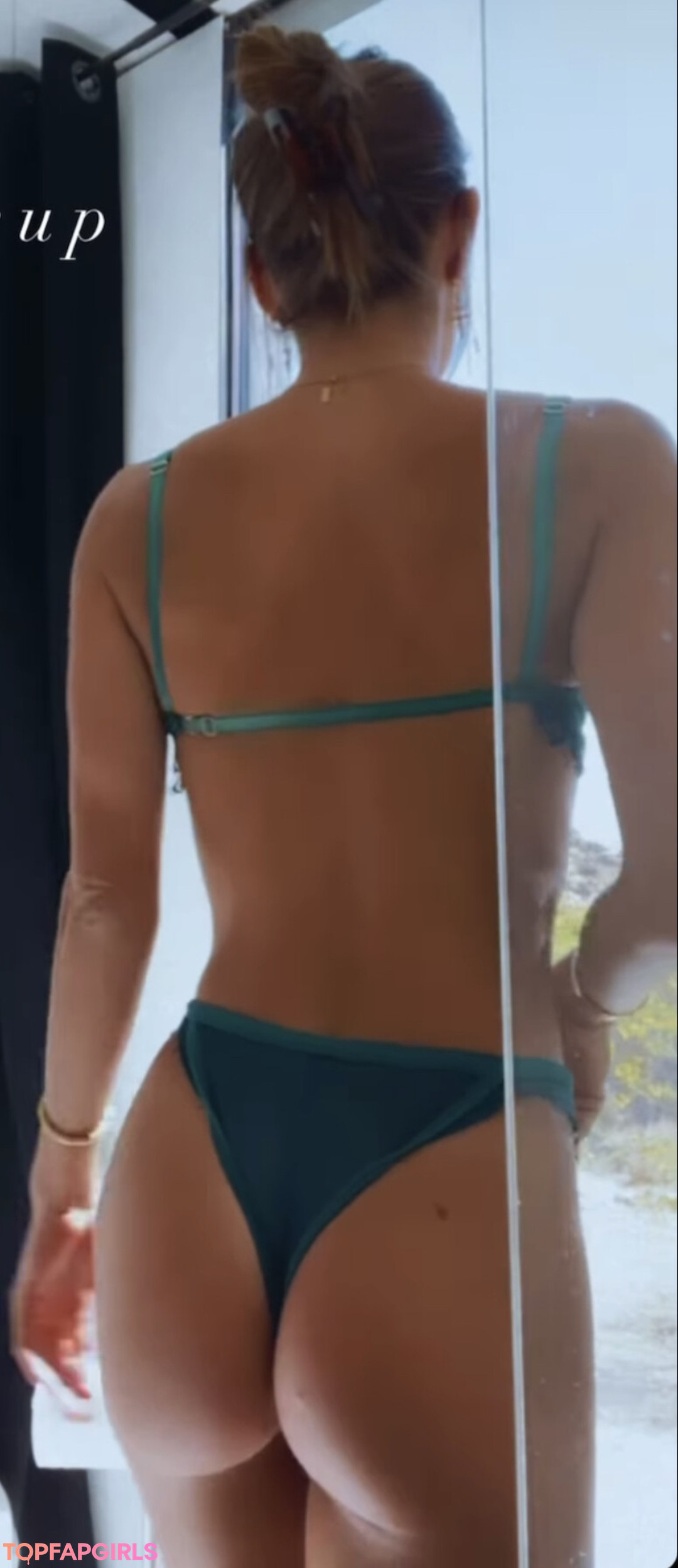 Casey Boonstra modèle érotique collection