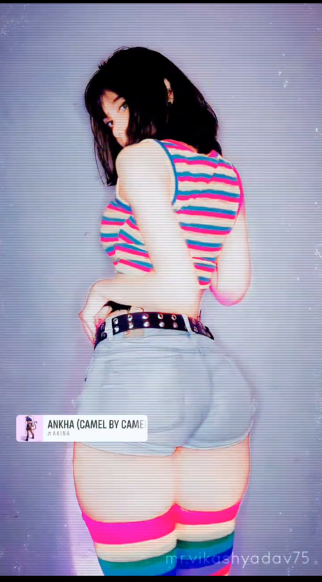 Lily waifu hd model pic