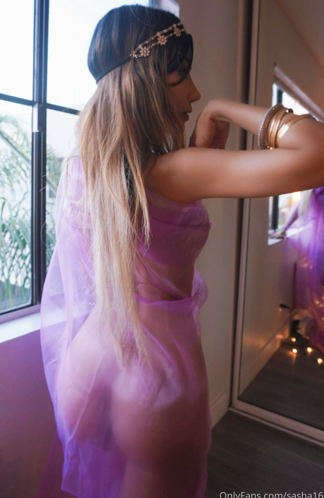 Sakshi Chopra estrella porno galería