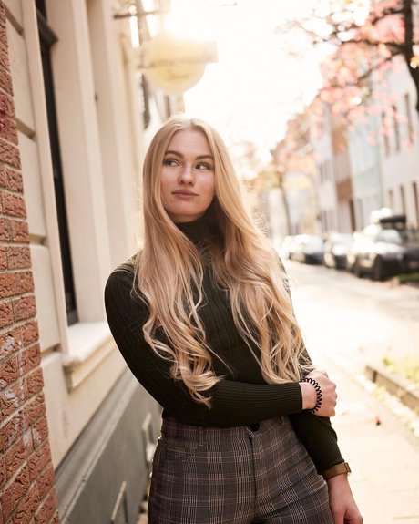 Alrun Steiner_ actrice pornographique des photos