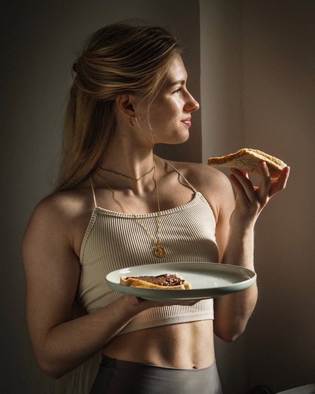 Alrun Steiner_ modèle pornographique img