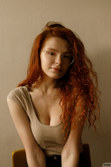 Kari Pitinova_ pornstar art img