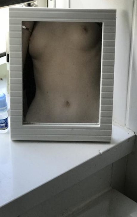 _Bat Brookes_ model pretty img