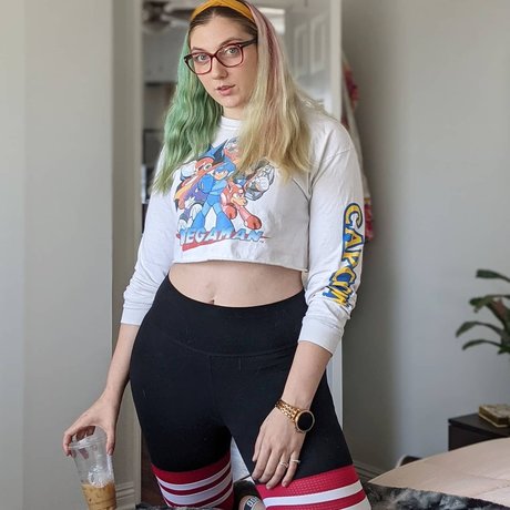 Mel Capperino Garcia estrella libre galerías