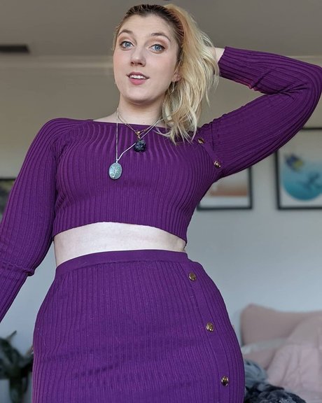 Mel Capperino Garcia modelo desnuda recopilación