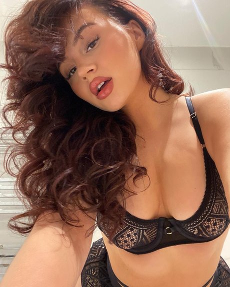 Valeria Vendetta sexe de star du porno collection