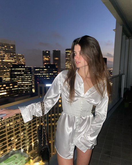 Vendala Enright hermosa actriz fotos