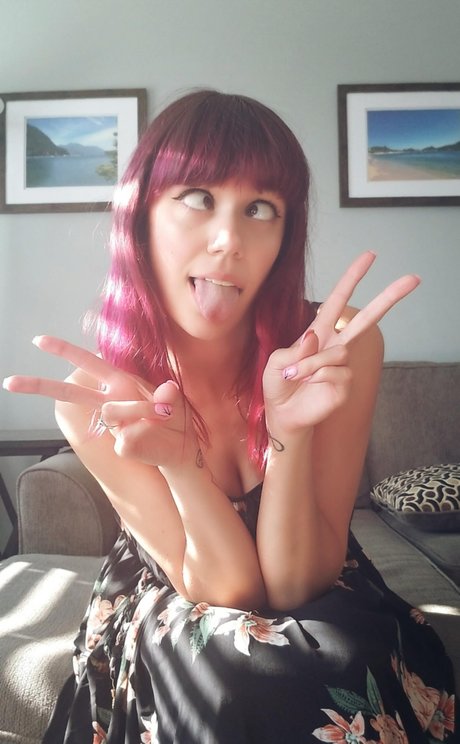 Yanderekamii Miniatura