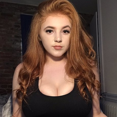 Basicallycatx_ model sexy pics