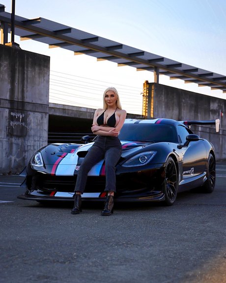 Brooke Michelle estrella porno bonita fotos