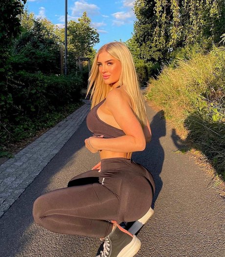 Edda Elisa mejor estrella porno fotos