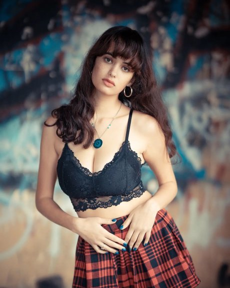 Linoy Tavore buen modelo foto