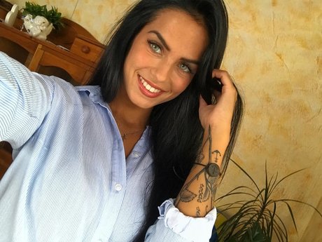 lista gratuita de onlyfans caliente sexy archivo