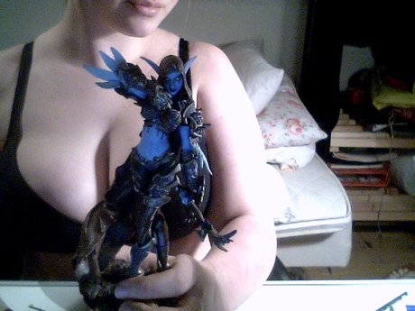 Otoni Ogni estrella caliente fotos