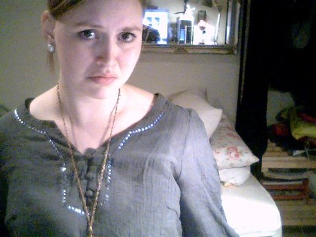 Otoni Ogni modelo de alta definición imagen