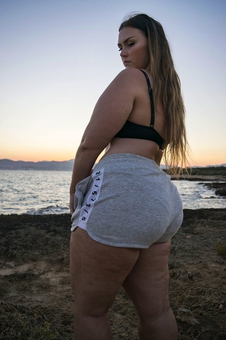 Otoni Ogni estrella porno adulto imagen