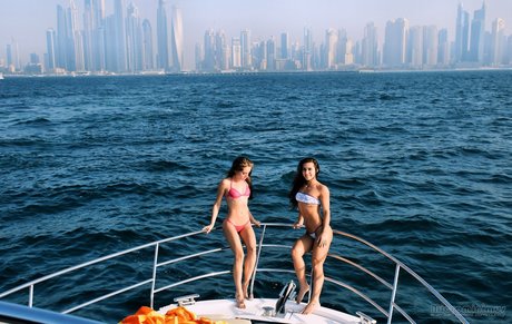 Janeece Sinclair star du porno adulte galeries