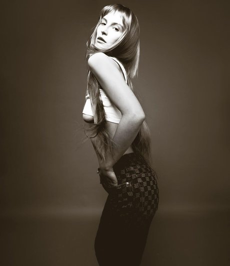 Lena Stepanova star pretty picture