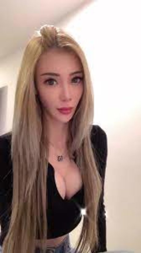 Queena Wang_ xxx pornstar photos