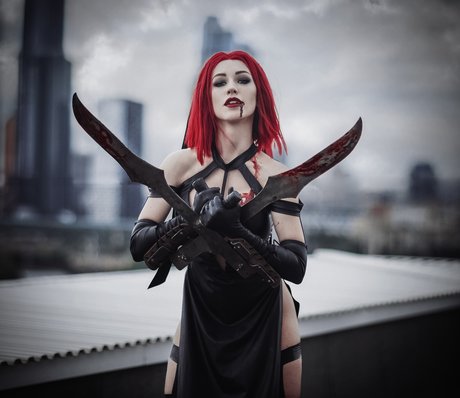 Alena Galan_ actriz atractiva imágenes