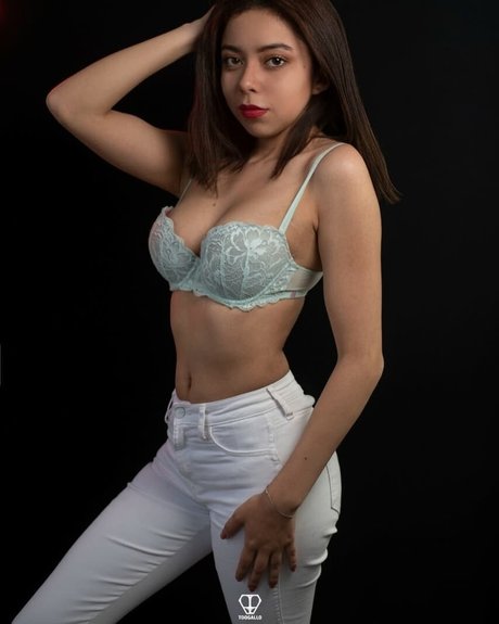 Alma Hernandez art étoile images