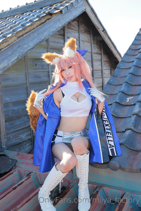 Miiya factory modelo superior foto