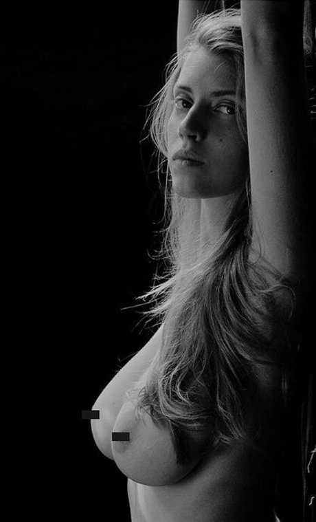 Agnes Verano star du porno exclusive photo