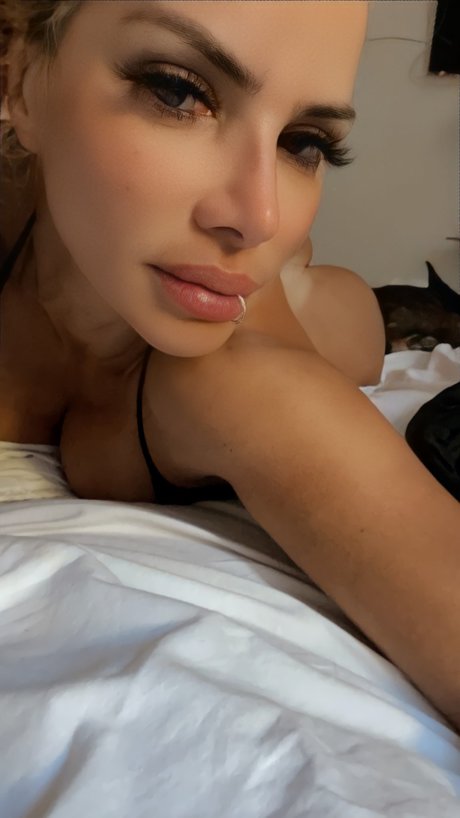 Deliza Rodriguez estrella desnuda fotos