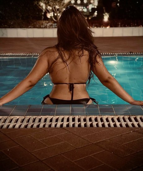 Rasha Kirmani buen modelo galería