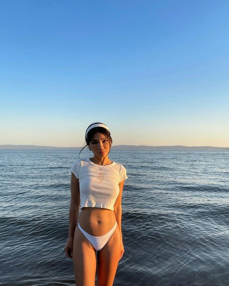 Joleen Diaz pornographic model photo