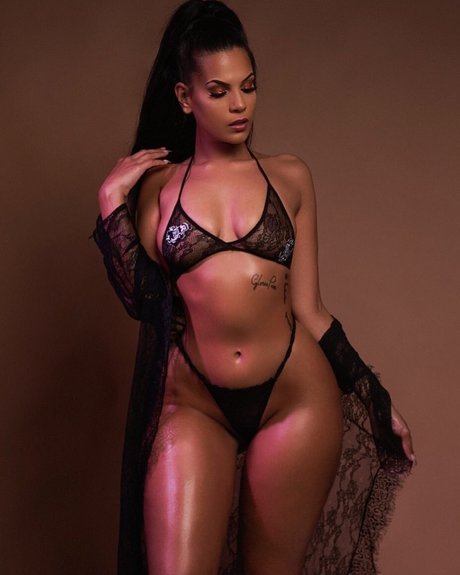 Amirah Dyme desnudos estrella imágenes