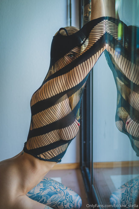 STEFFI_ model perfect pics