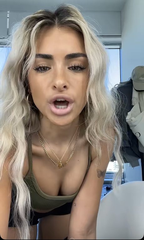 Gabriella Annalisa actriz adulta galerías