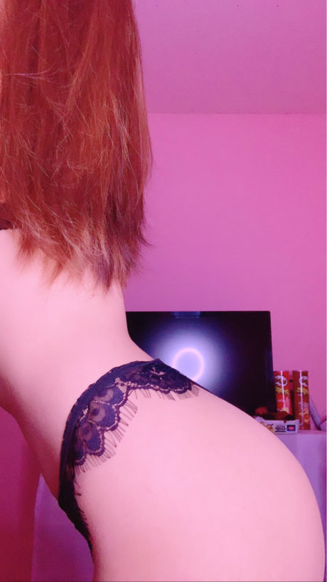 Maria Follosco modèle xxx image