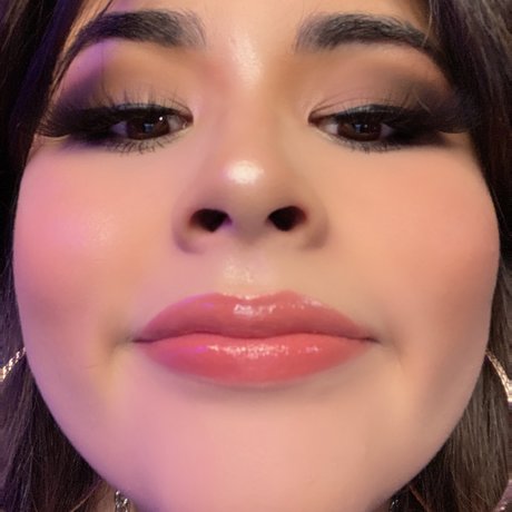 _Jydn lol modelo bonita archivo