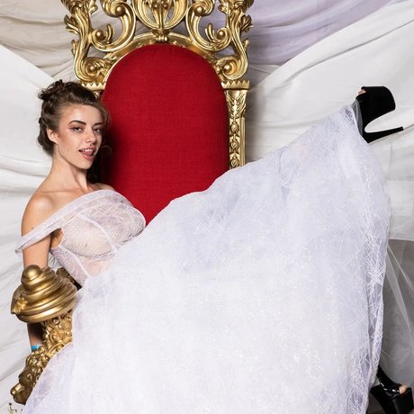 Taye Rose estrella galerías