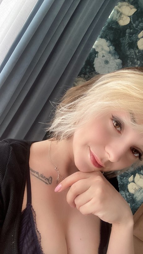 Dear Iris modèle de haute qualité images