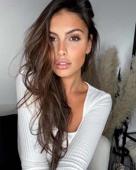 Natasha Nesci_ belle star du porno galeries