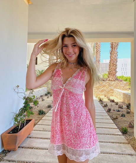 Sissy Sheridan star du porno hd galerie