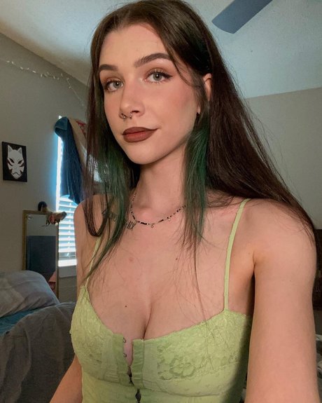 Akamerae_ modèles nus photos